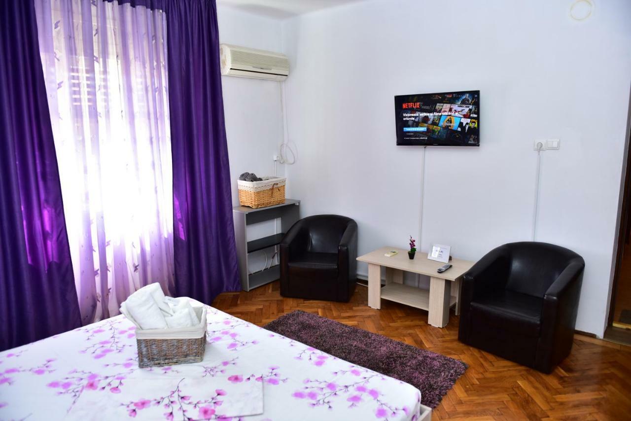 Vila Arjana Оршова Экстерьер фото