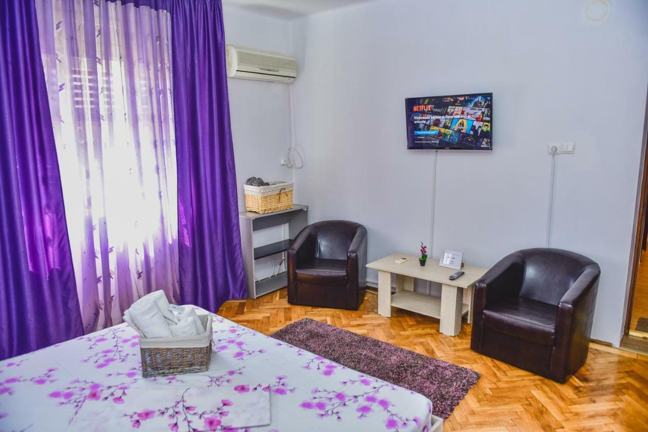 Vila Arjana Оршова Экстерьер фото